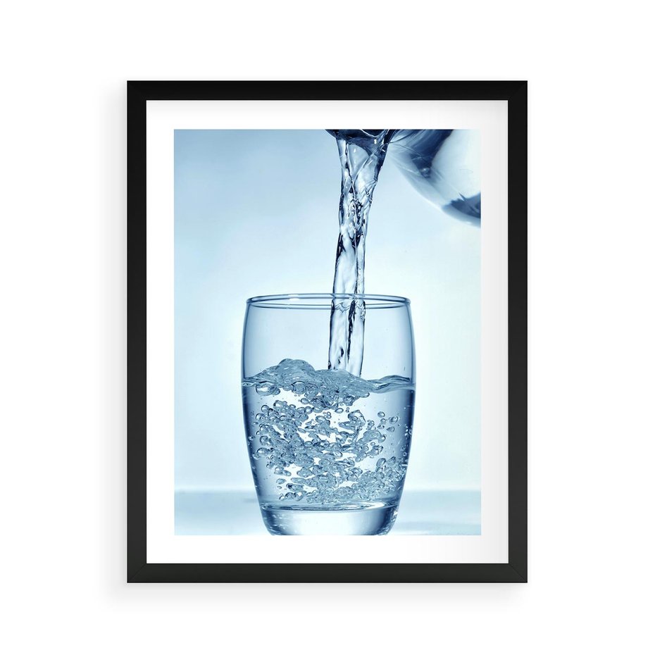 Plakat w ramie 40x50 - Chłodząca szklanka wody - szklanka, wody - rama czarna