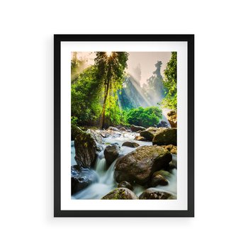 Plakat w ramie 50x70 - Idylliczny strumyk w urokliwym lesie - strumyk, las - rama czarna