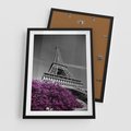 Plakat w ramie 50x70 - Urok Eiffla w Paryżu - Eiffla, Paryż - rama czarna