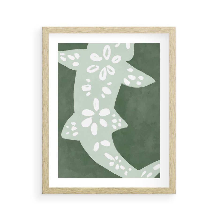 Plakat w ramie 40x50 - Migotliwe Wibracje Zieleni - zielony plakat, abstrakcja przypominająca rybę - rama drewno