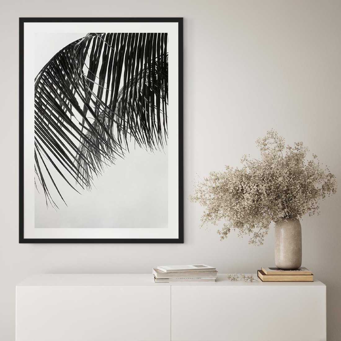 Plakat w ramie 30x40 - Czarno-Biały Kontrast - czarno białe zdjecie, palma - rama czarna