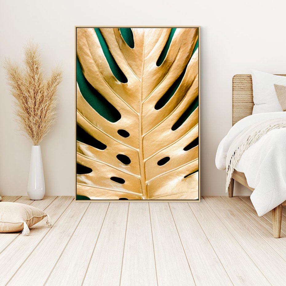 Obraz w ramie 80x120 - Piękno i Styl - złote, liście - rama drewno