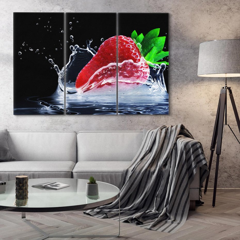 Obraz na płótnie 120x80 - Świeżość truskawek wodą okryta - truskawka, woda