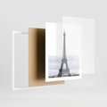 Plakat w ramie 40x50 - Eiffla w mglistym świetle - Eiffla, Paryż - rama biała