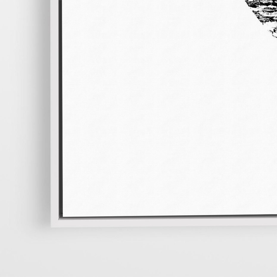 Obraz w ramie 100x70 - Drzewo Serca - czarne serce, tekstura jak kora drzewa - rama biała