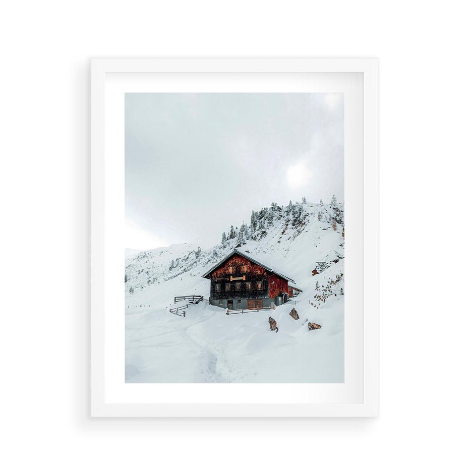 Plakat w ramie 40x50 - Zimowa Magia - domek, śnieg - rama biała