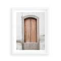 Plakat w ramie 40x50 - Śródziemnomorskie Drzwi Czasu - fotografia starych drzwi, śródziemnomorska architektura - rama biała