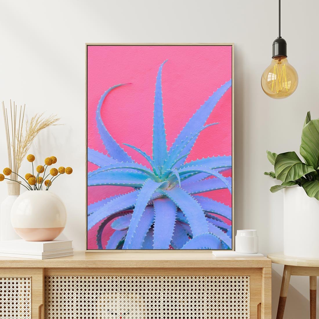 Obraz w ramie 80x120 - Piękno Pustyni - kaktusy, liście - rama drewno