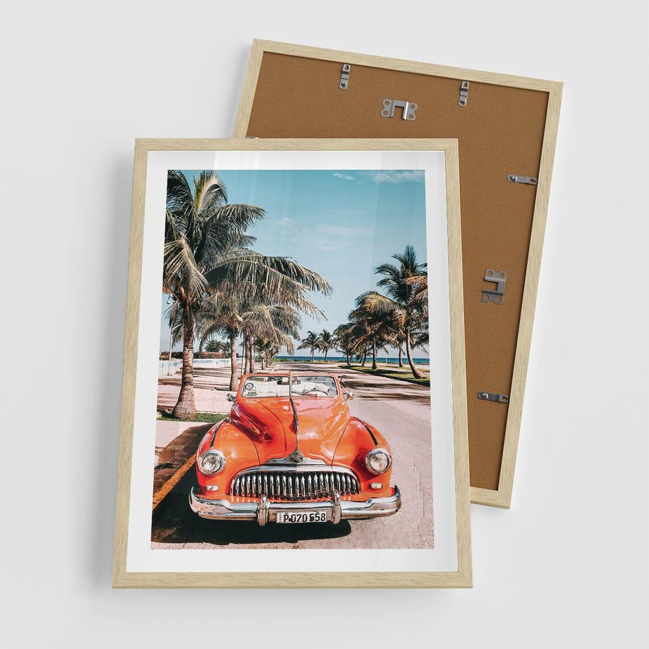 Plakat w ramie 50x70 - Retro Przejażdżka - pomarańczowy retro samochód, kabriolet - rama drewno