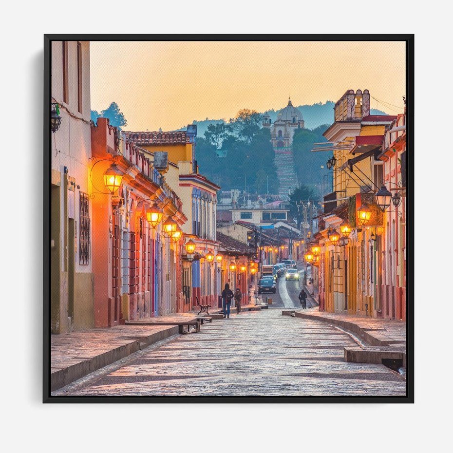 Obraz w ramie 50x50 - W stronę marzycielskich horyzontów - włoska uliczka, wieczór - rama czarna