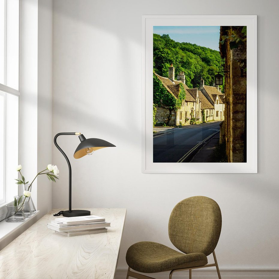 Plakat bez ramy 21x30 - Odkryj tajemnice miasta - uliczka, perspektywa