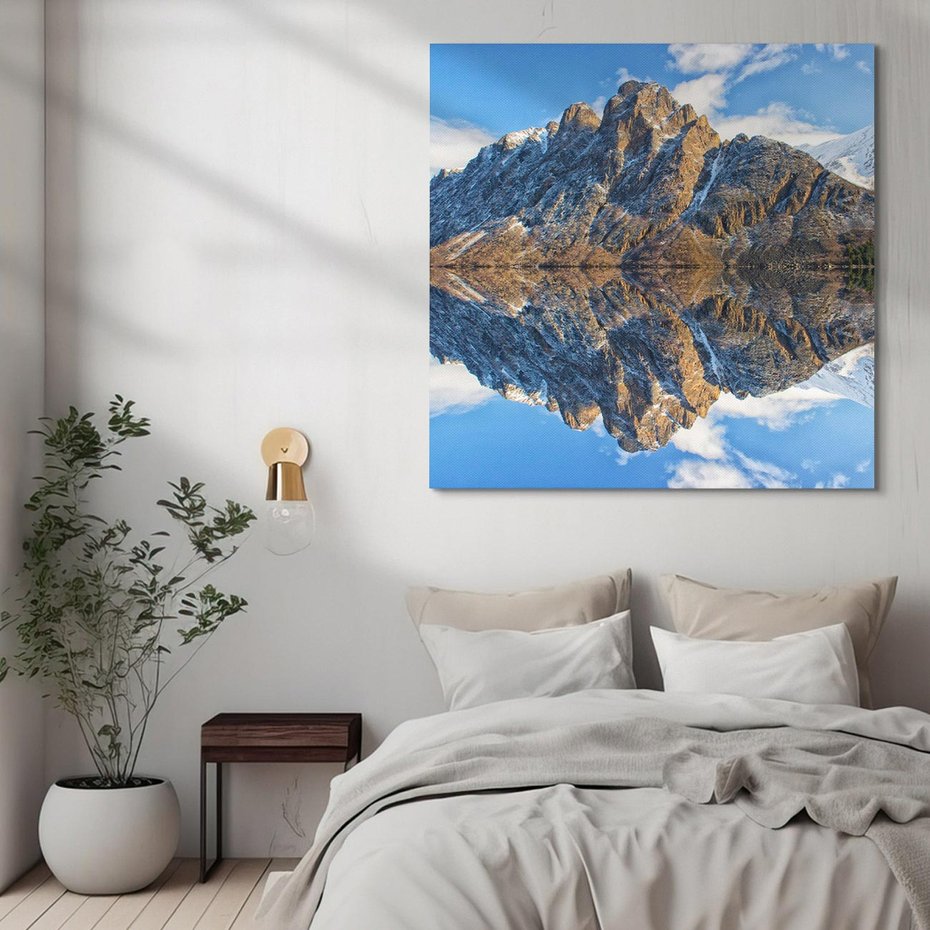 Obraz na płótnie 80x80 - Górskie odbicie jeziora - góry, jezioro