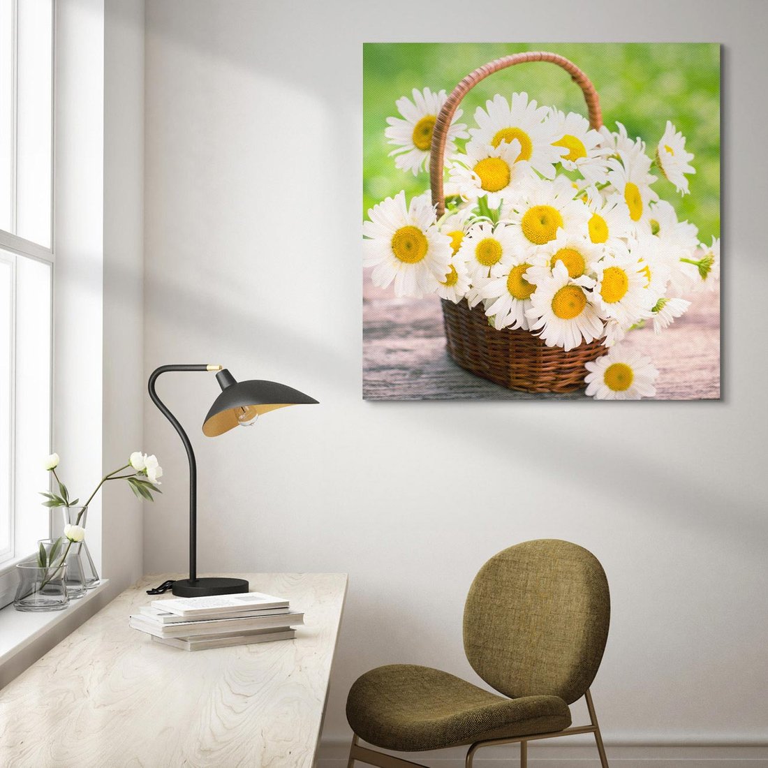 Obraz na płótnie 70x70 - Koszyk pełen kwiatów - koszyk, kwiaty