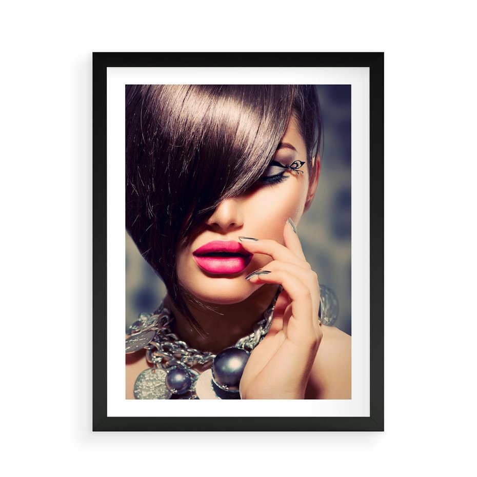 Plakat w ramie 50x70 - Kobiecy urok w makijażu i fryzurze - makijaż, fryzura - rama czarna