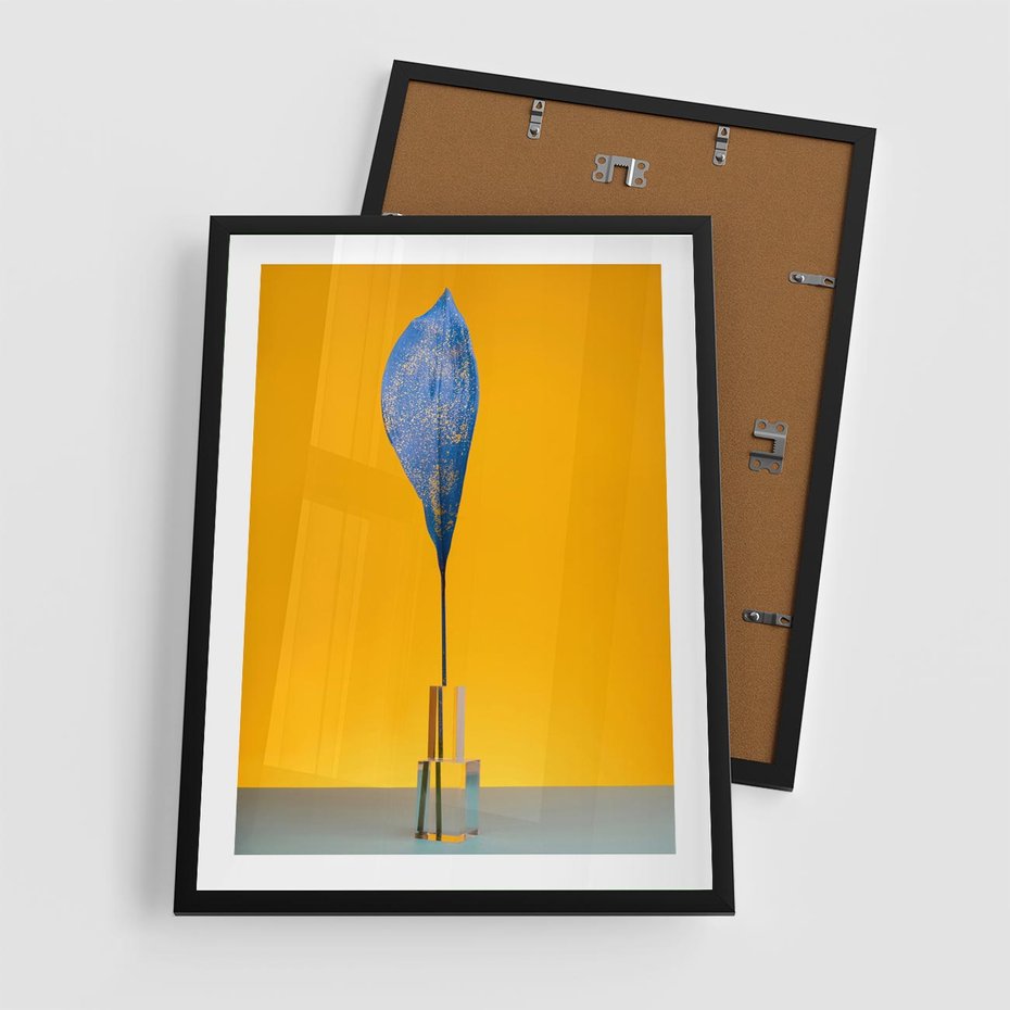 Plakat w ramie 50x70 - Niebiańskie liście - liść, liście - rama czarna