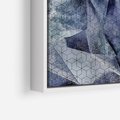 Obraz w ramie 70x100 - Melodia mgieł i marzeń - abstrakcja w kolorze granatu, przypominająca górę lodową - rama biała