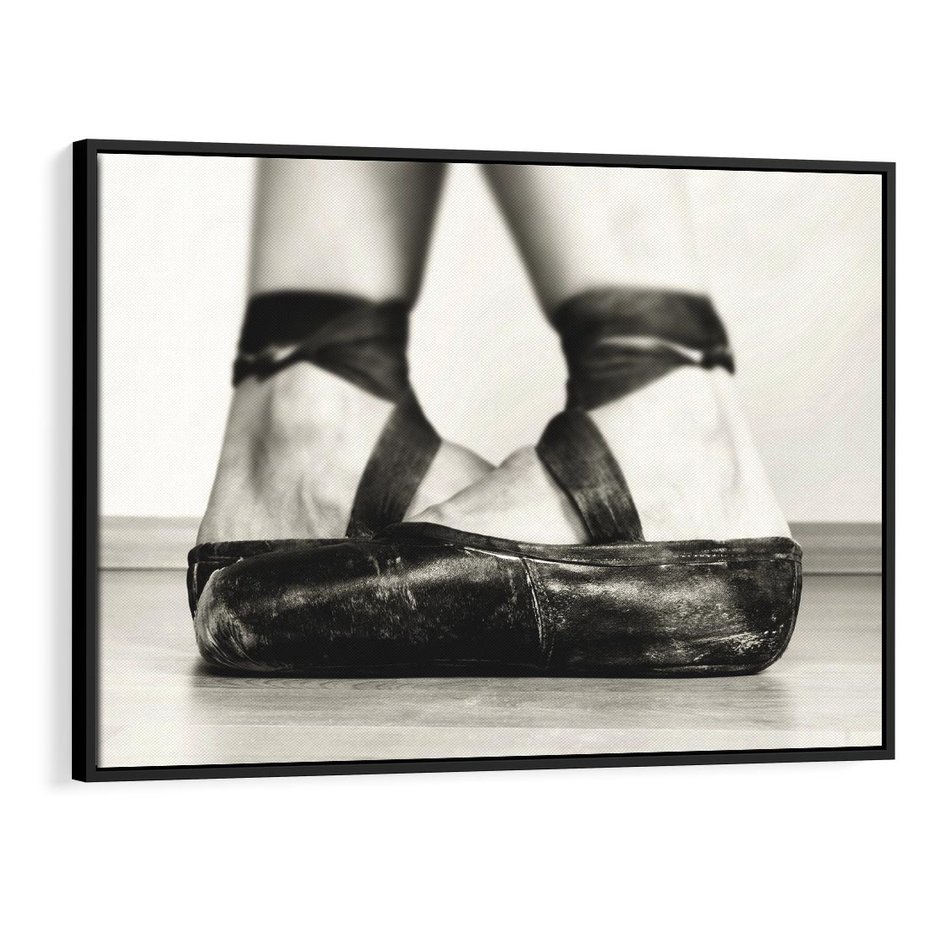 Obraz w ramie 100x70 - W Monochromatycznych Nutach - fotografia, czarno biała - rama czarna