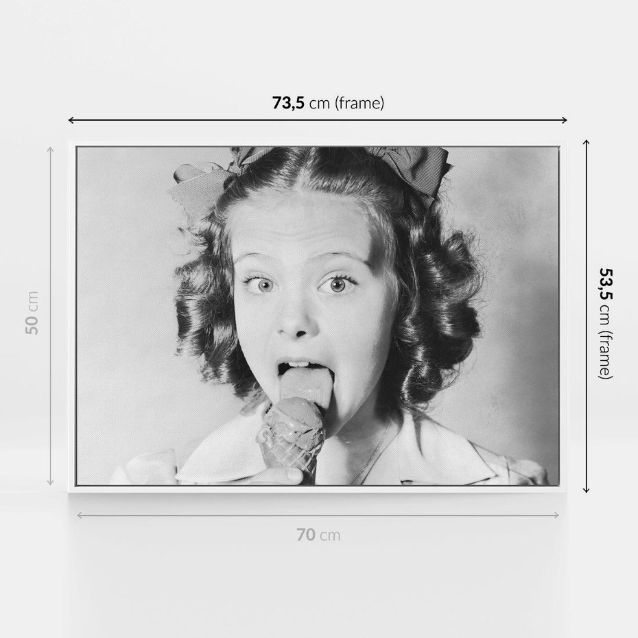 Obraz w ramie 70x50 - Pyszny Deser - retro zdjęcie, czarno białe - rama biała