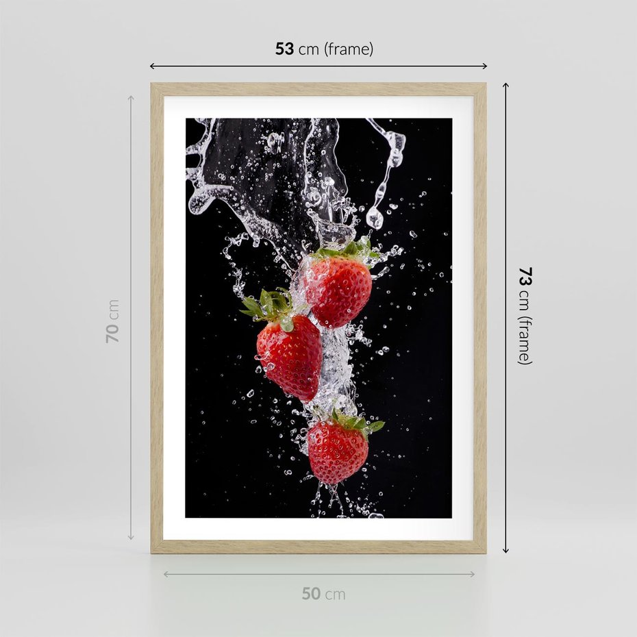 Plakat w ramie 50x70 - Słodki urok truskawek - truskawki, owoce - rama drewno