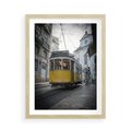 Plakat w ramie 50x70 - Urok tramwajów Lizbony - tramwaj, Lizbona - rama drewno
