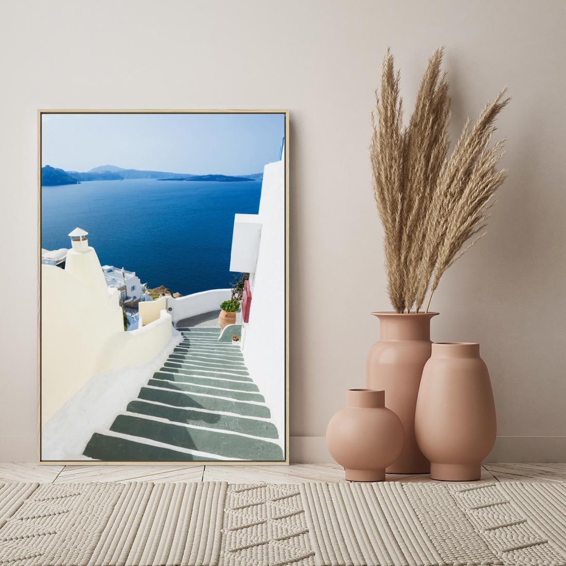 Obraz w ramie 50x70 - Malowniczy urok wyspy - Santorini, schodki - rama drewno