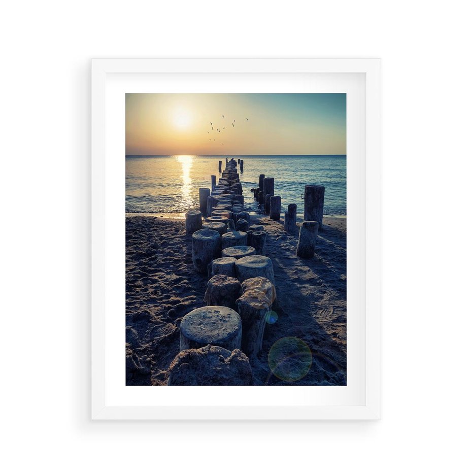 Plakat w ramie 40x50 - Zachód Słońca nad Morzem - morze, zachód - rama biała