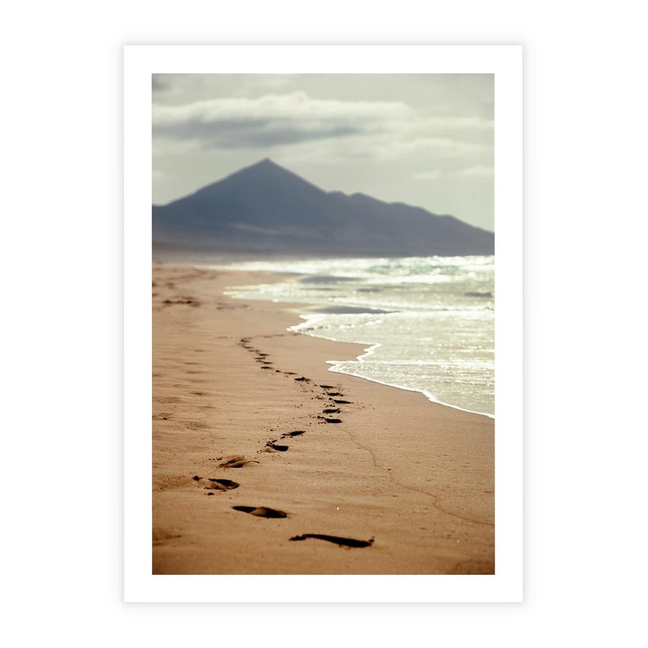 Plakat bez ramy 21x30 - Ślady stóp na plaży - plaża, ślady