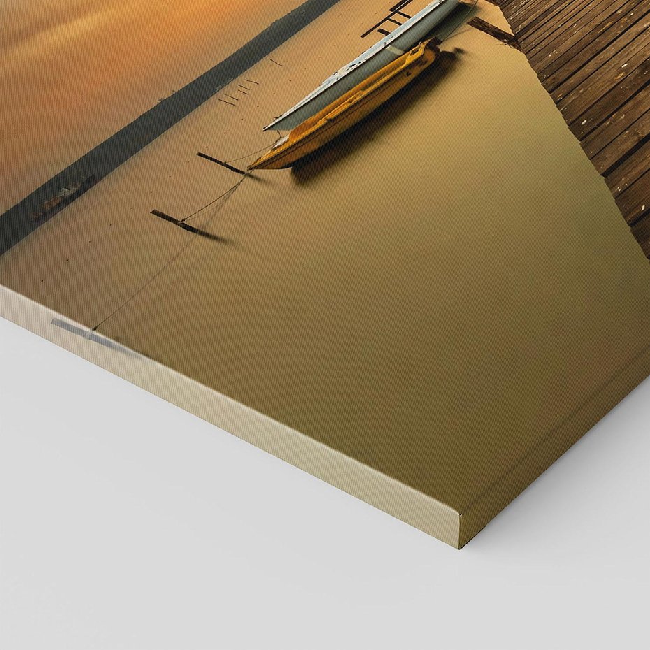 Obraz na płótnie 70x50 - Zachód słońca nad jeziorem: Piękno natury - zachód, słońca