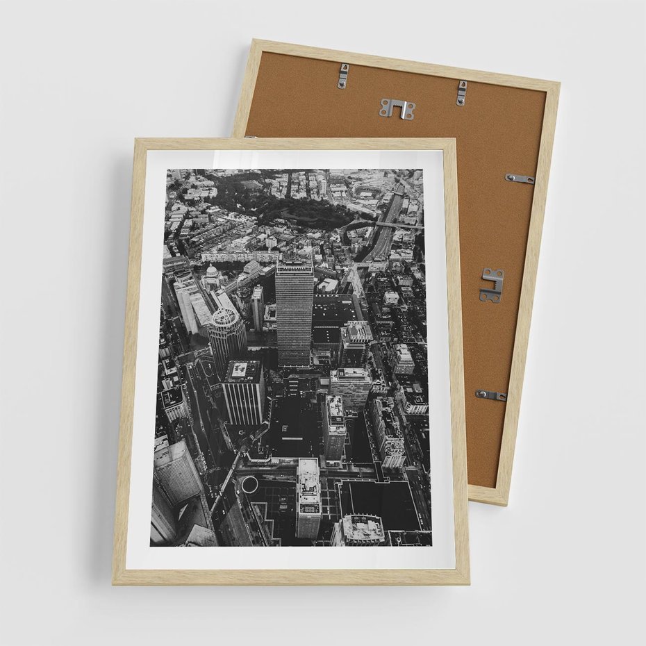 Plakat w ramie 50x70 - Kontrastujące miasto - miasto, biało - rama drewno