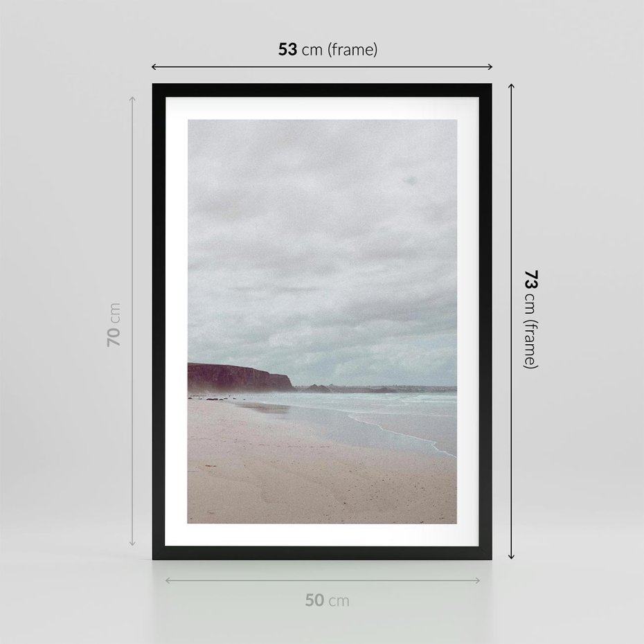 Plakat w ramie 50x70 - Mglista Plaża - plaża, mglisty krajobraz - rama czarna