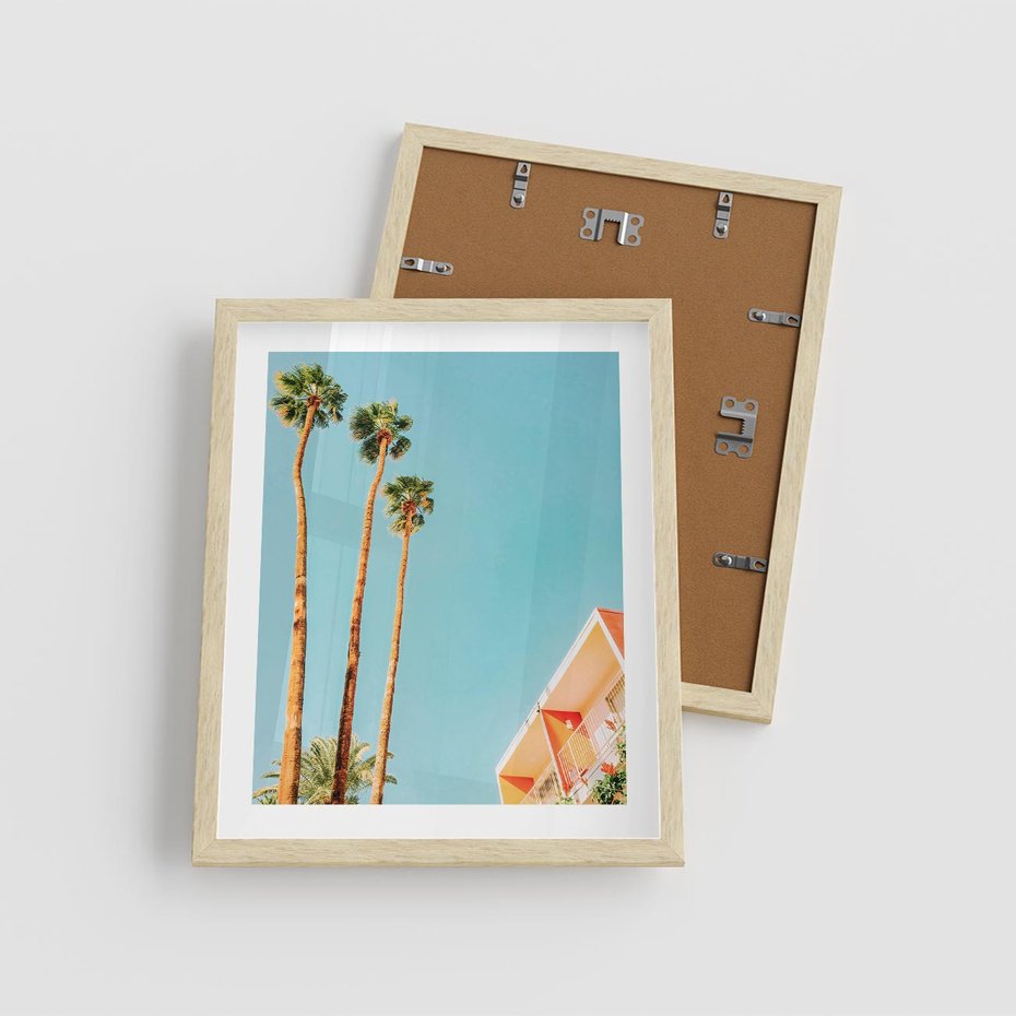 Plakat w ramie 40x50 - Letnie Marzenia - palmy, na tle nieba - rama drewno