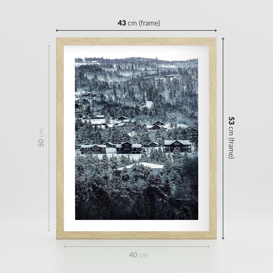 Plakat w ramie 40x50 - Domki w Chmurach - górski zimowy krajobraz, dommki na wzgórzach - rama drewno