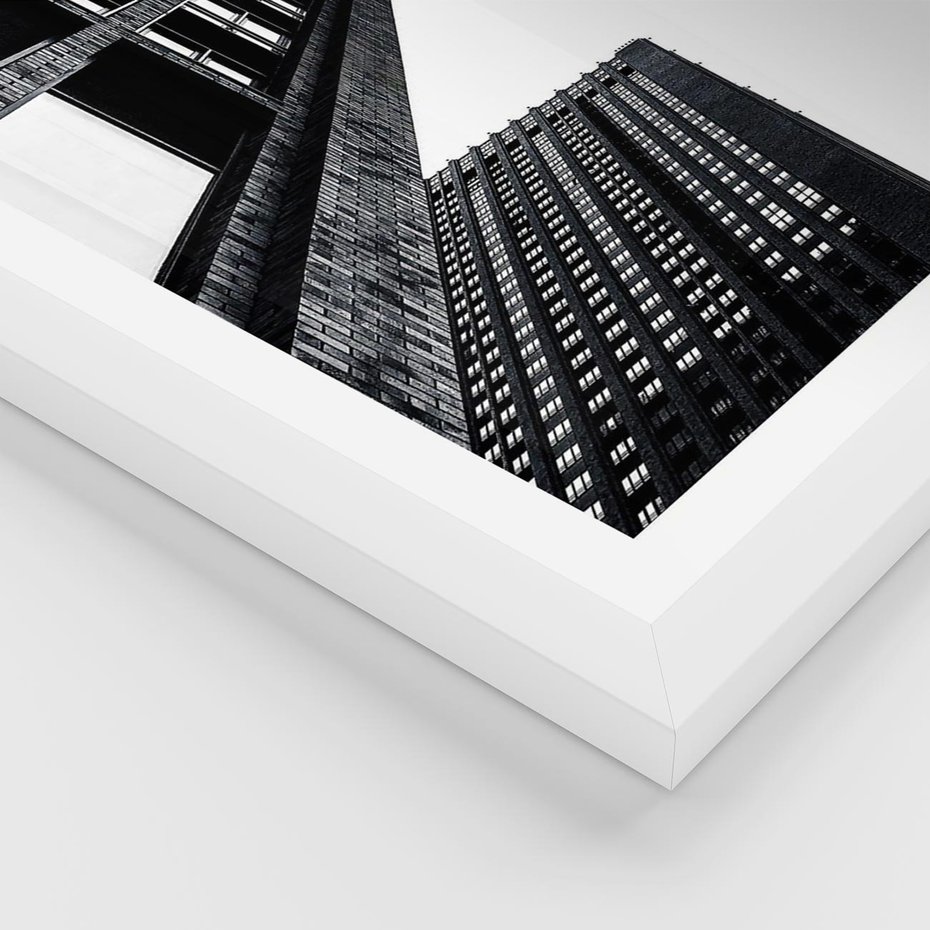 Plakat w ramie 40x50 - Geometryczna Asymetria - architektura, czarno białe zdjęcie - rama biała