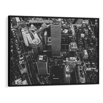 Obraz w ramie 70x50 - Kontrastujące miasto - miasto, biało - rama czarna