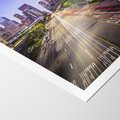 Plakat bez ramy 30x40 - Światło nocnej ulicy - miasto, nocą