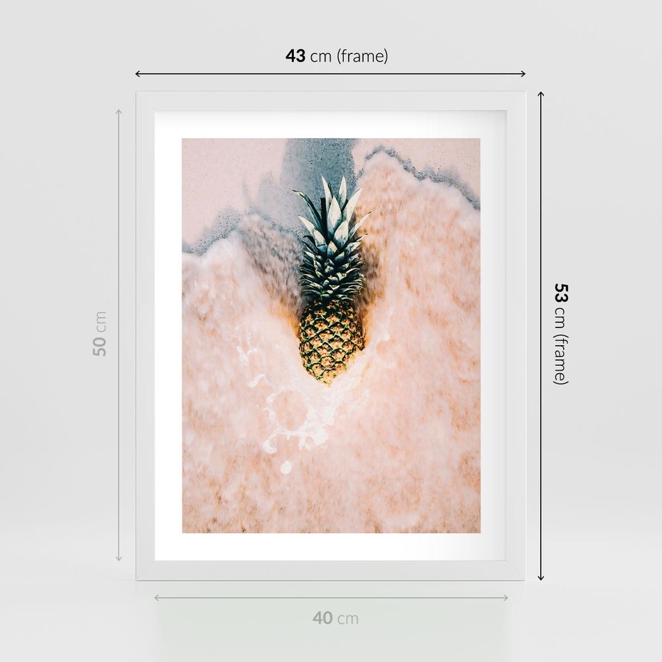 Plakat w ramie 40x50 - Egzotyczna Plaża - ananas, na plaży - rama biała