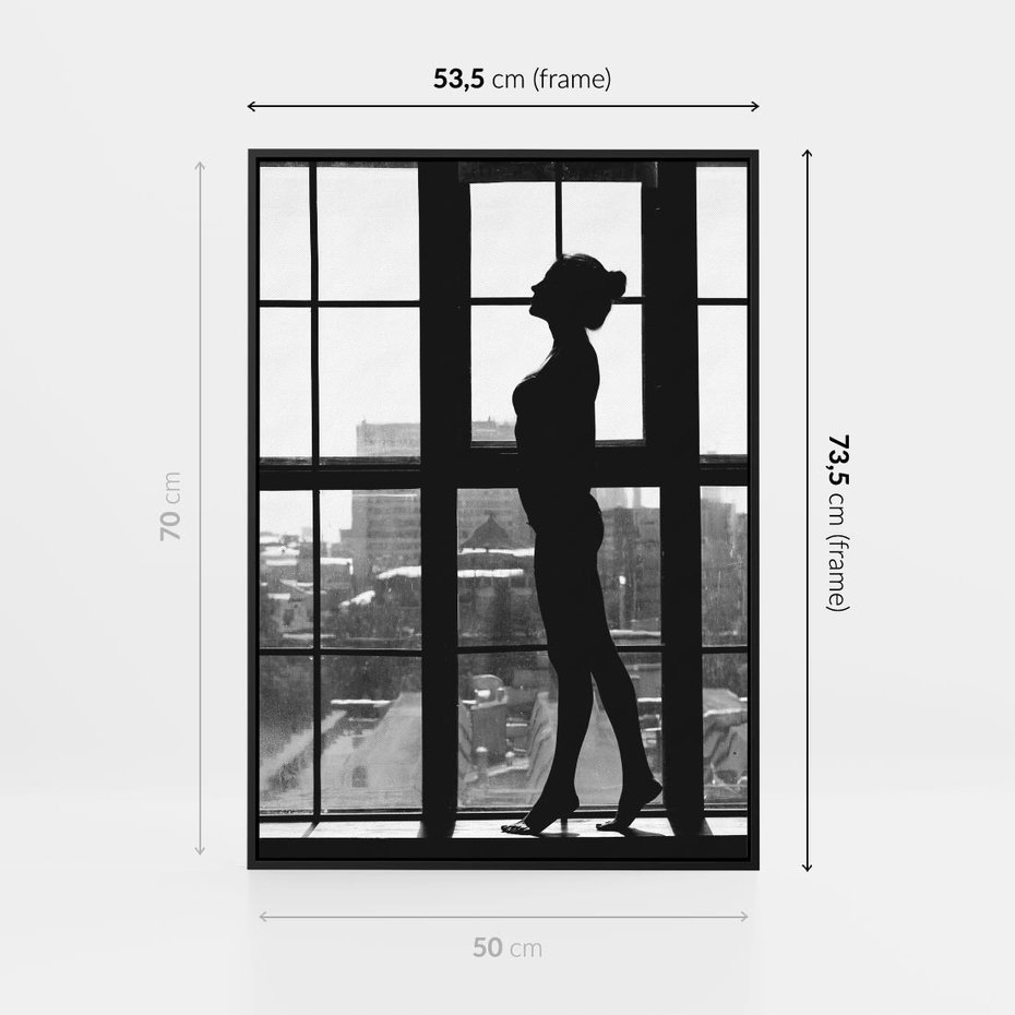 Obraz w ramie 50x70 - Piękno Kobiecej Formy - retro zdjęcie, czarno białe - rama czarna