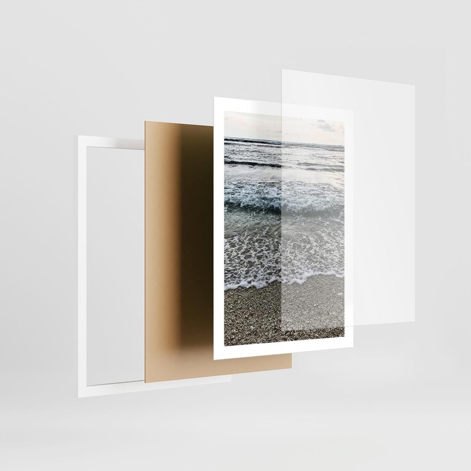 Plakat w ramie 50x70 - Spokojna Plaża - plaża, żwirek - rama biała