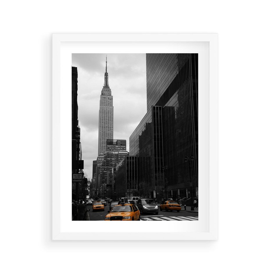 Plakat w ramie 40x50 - Nowy York, taksówka w ruchu - Nowy York, taksówka - rama biała