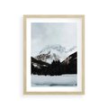 Plakat w ramie 30x40 - W Cieniu Śnieżnych Szczytów - górski krajobraz, zima - rama drewno