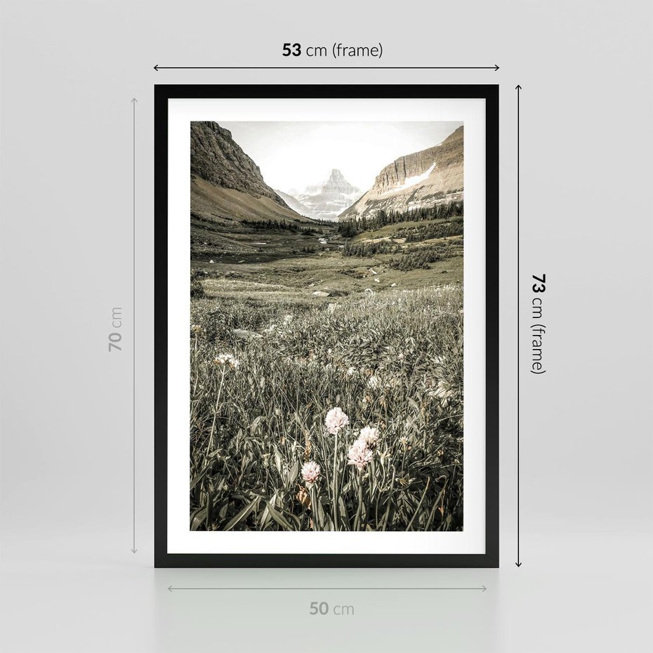 Plakat w ramie 50x70 - Nostalgiczne Góry - górski krajobraz, łaka w górach - rama czarna