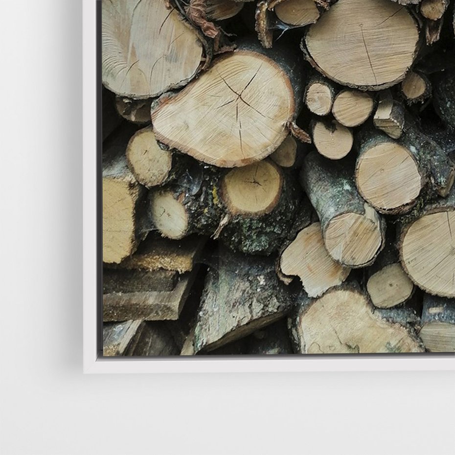 Obraz w ramie 70x100 - Bliskość Natury - drewno, las - rama biała