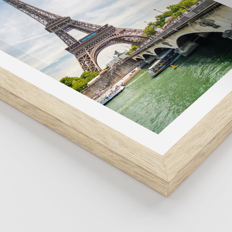 Plakat w ramie 50x70 - Ikona Romantyzmu - Eiffla, Francja - rama drewno