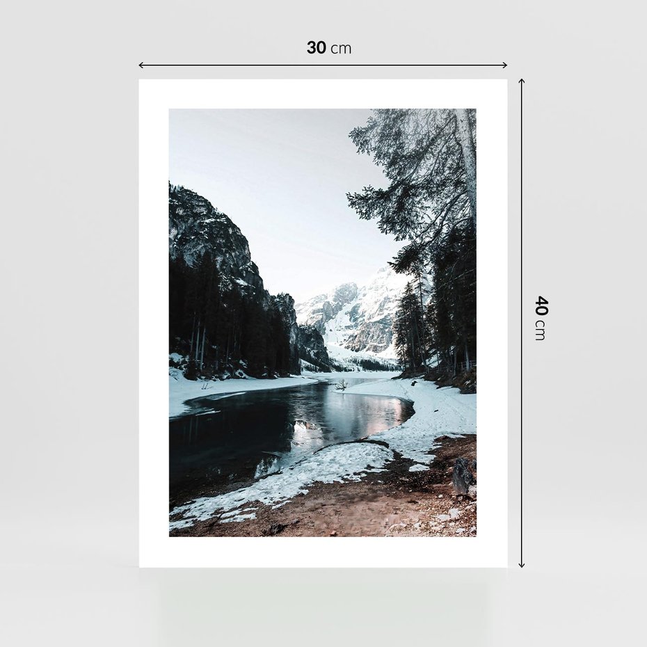 Plakat bez ramy 30x40 - Zamarznięta Rzeka - zima w górach, zamarznięta rzeka