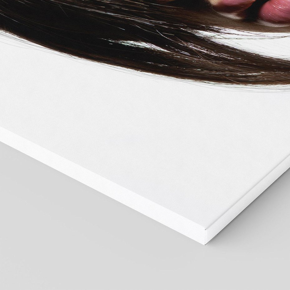 Obraz na płótnie 100x70 - Kobieca Fryzura w Ruchu - fryzura, kobieta