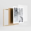Plakat w ramie 40x50 - Spokój Zimowego Lasu w Górach - zima w lesie, w górach - rama drewno