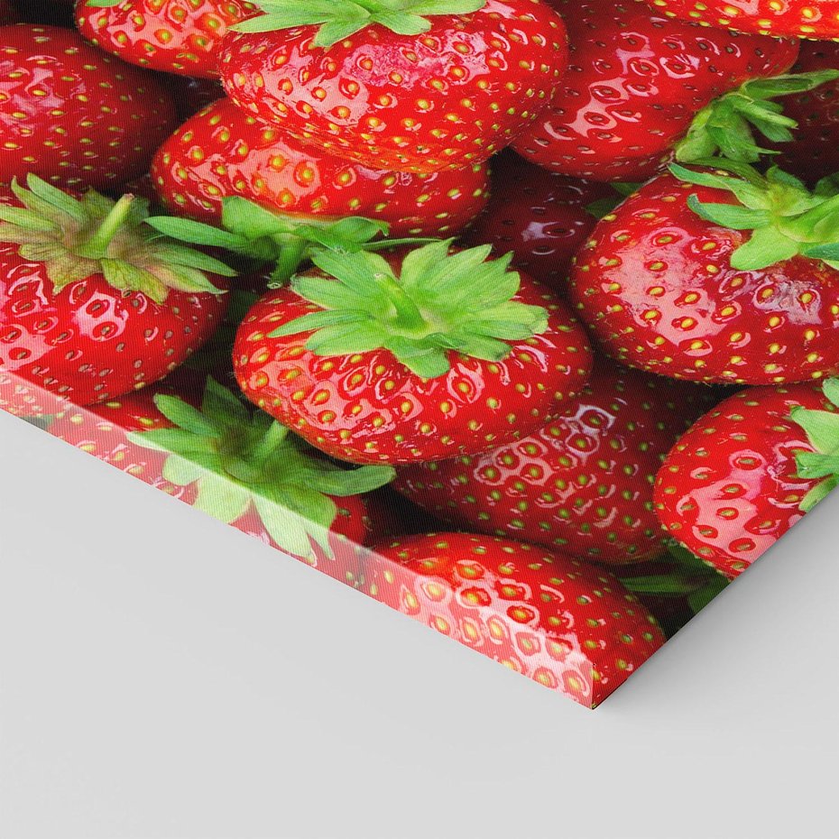 Obraz na płótnie 70x50 - Słodkie kuszenie - truskawki, owoce