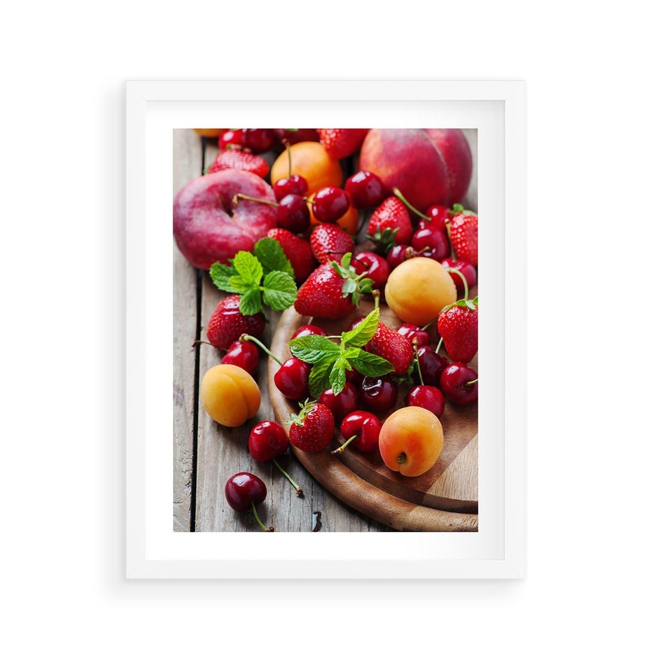 Plakat w ramie 40x50 - Owoce w restauracji artystycznie - owoce, restauracja - rama biała