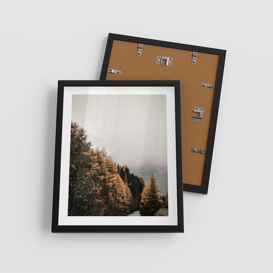 Plakat w ramie 40x50 - Kolorowa Jesień w Górskim Lesie - las, jesień - rama czarna