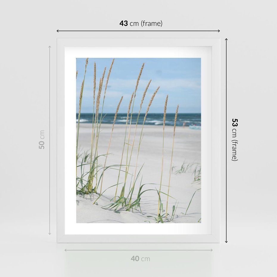 Plakat w ramie 40x50 - Przytulna Śródziemnomorska Trawa - plaża, trawy - rama biała